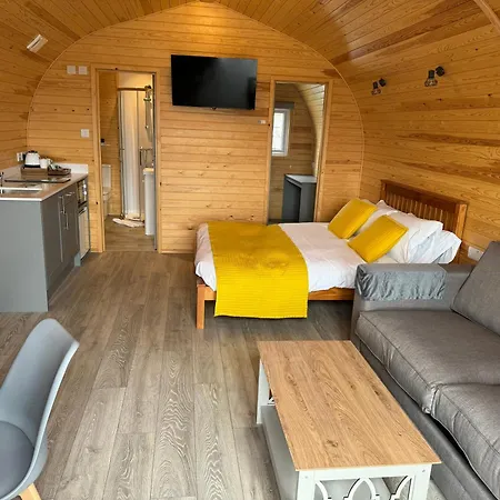 Ffrith Beach Glamping Pods Prestatyn Esterno foto
